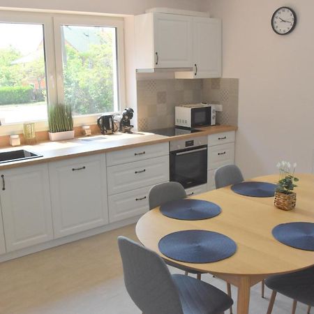 Voeroesko Apartmanhaz Balatonalmadi Ngoại thất bức ảnh